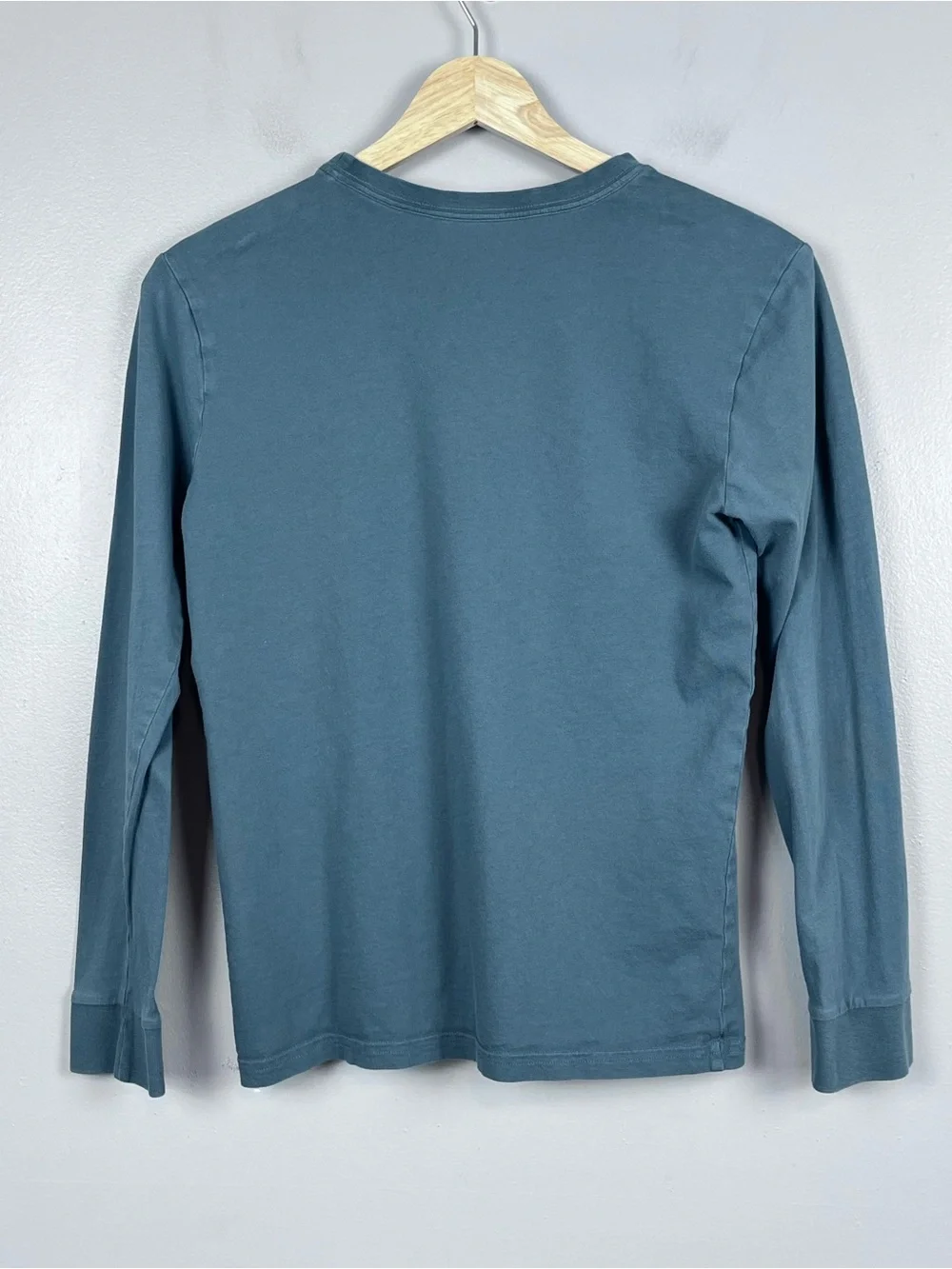 Patagonia Boy's 100% Organic Cotton LLama Graphic Print Long Sleeve Tee Size L